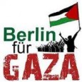 
Am 9. August gingen 1500 Menschen auf die Straße, für Frieden in Gaza und gegen deutsche Rüstungsexporte.
Am 9. August gingen in Berlin angesichts der israelischen Militäroffensive und der vielen Toten 1500 Menschen auf die Straße, um für Frieden in Gaza und gegen deutsche Rüstungsexporte nach Israel zu demonstrieren. Dazu aufgerufen hatten u.a. die Deutsch-Palästinensische-Gesellschaft, der Deutsche Friedensrat, die Jüdische Stimme für gerechten Frieden in Nahost und verschiedene [...]