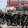 <a href="http://weltnetz.tv/video/543"></a>
Während auf der Krim das Referendum stattfand, ist die Situation in anderen Regionen der Ukraine instabil.
Russia Today zeigt Menschen und Eindrücke aus verschiedenen Städten der Südost-Ukraine. Darunter befinden sich Bilder und Interviews, die noch nie zuvor im Fernsehen gezeigt wurden.
Russia Today, 3.5. 2014
