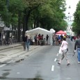 
[Video]



Anknüpfend an den 100sten Frauentag der “20.000 Frauen” 2011 organisierten sie heuer die “Zeltstadt der Frauen”, in der vielfältige Themen der Frauenbewegung erörtert und propagiert wurden. Die Zelte sollten auch die Beziehung zur Occupy-Bewegung zum Ausdruck bringen. Entschuldigt bitte die schlechte Tonqualität gegen Ende des Filmes, als der starke Wind an diesem Tag fast schon zu einem Sturm aufbrauste …/
